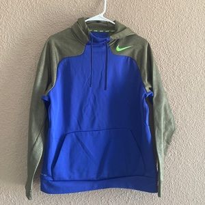 Nike Mens Hooded Sweatershirt